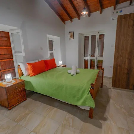 Penelope's Mansion *