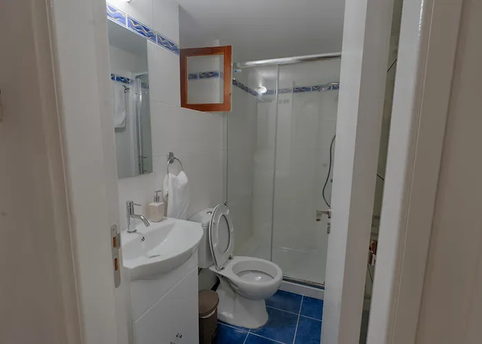 Penelope's Mansion * Omodos