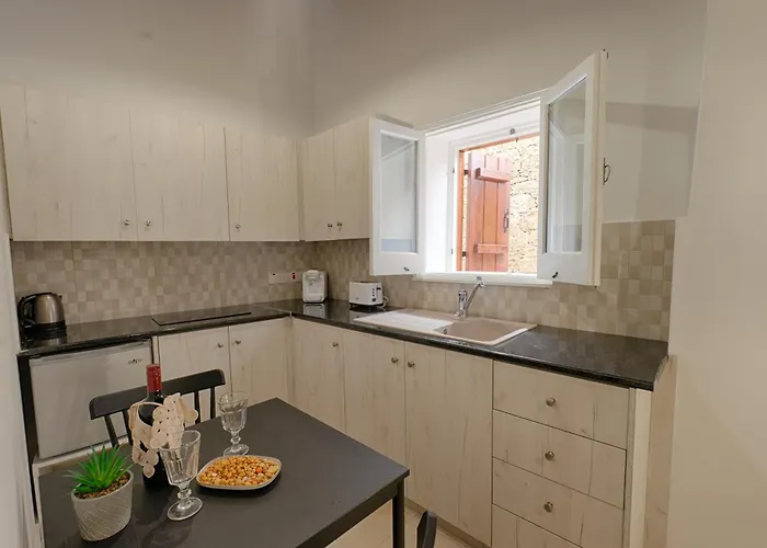 Penelope's Mansion Kır Evi Omodos